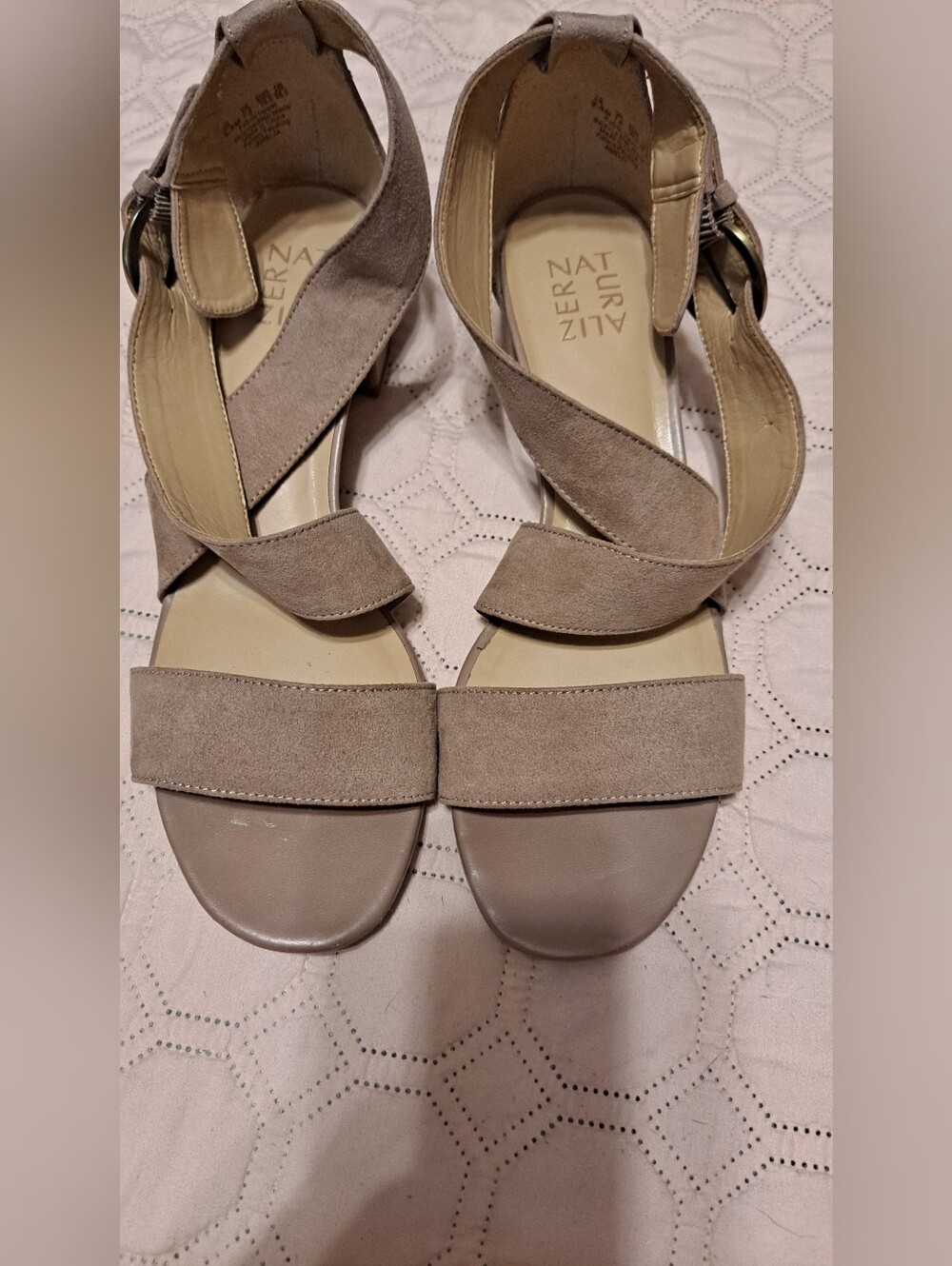 Naturalizer Taupe/Beige Suede Crisscross Sandals Sz 9.5 M
